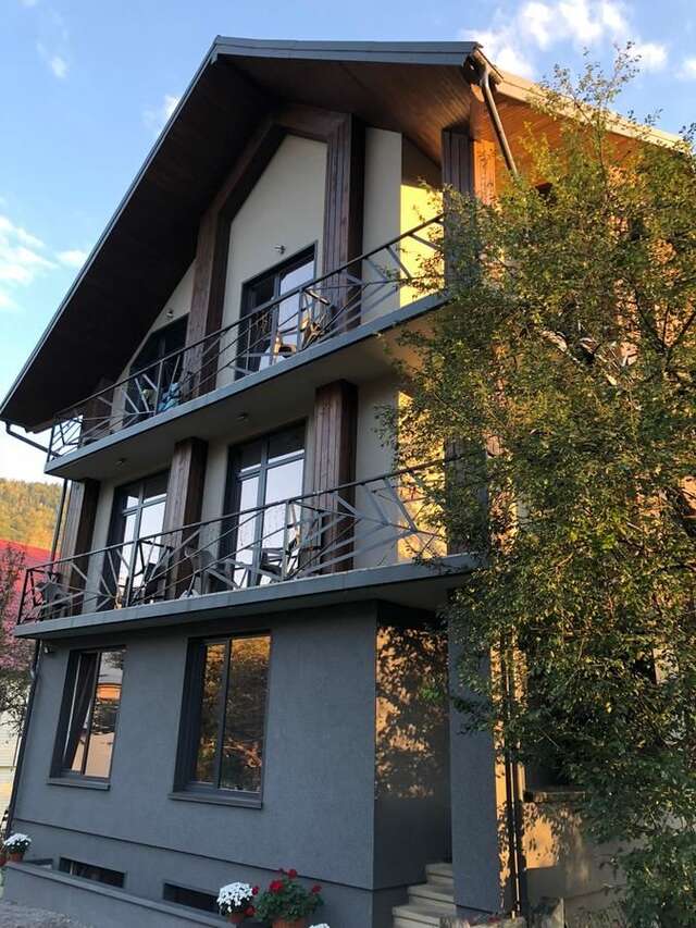 Лоджи Girske Povitria 2 Яремче-3